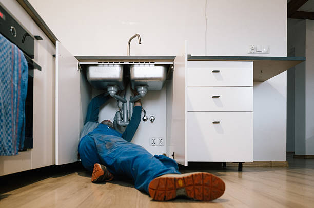 Professional Drain Cleaning technician working in Edgar Springs, MO